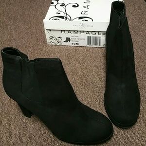 Heeled booties